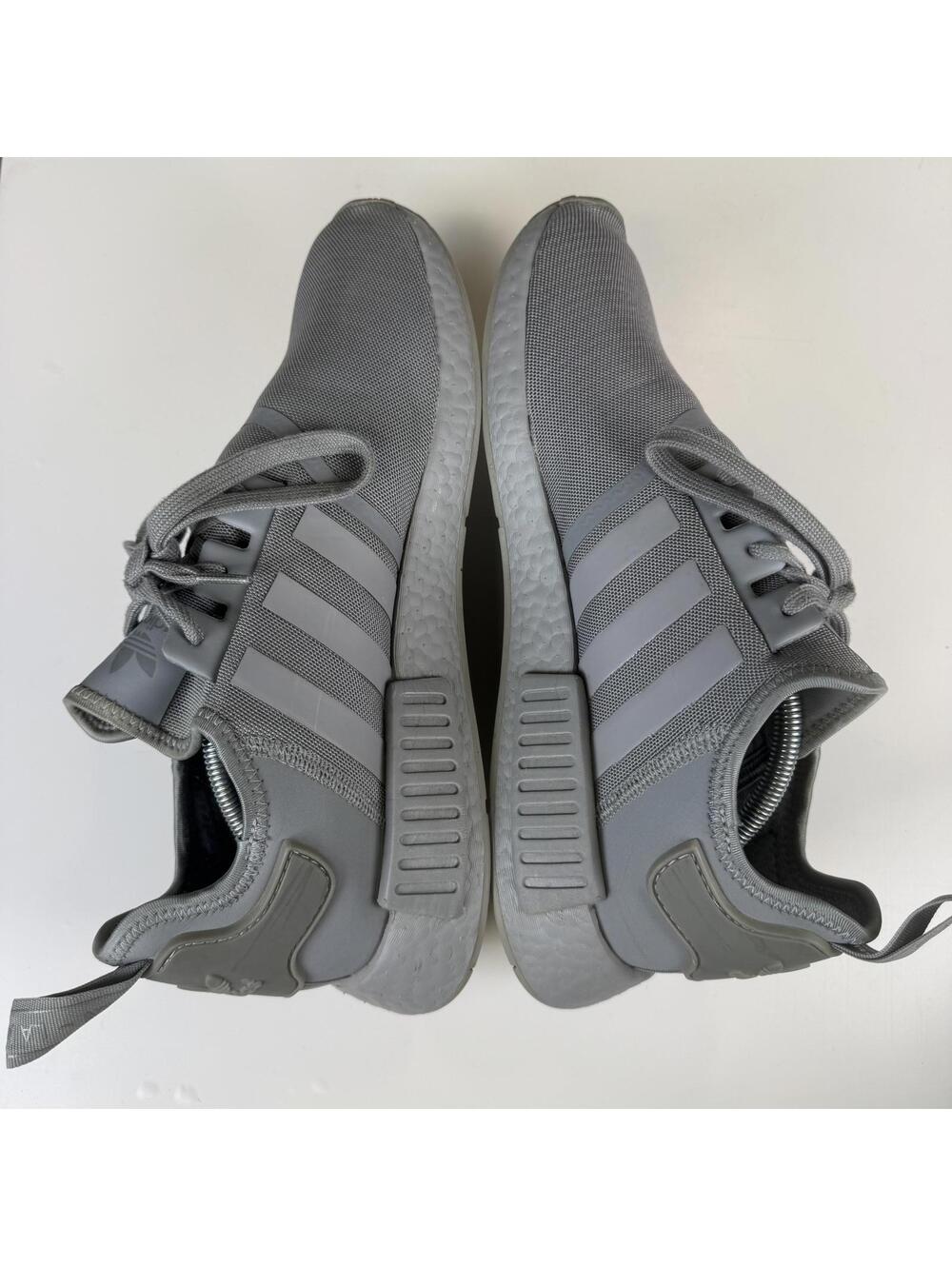 Adidas NMD R1 triple grey sneakers men’s 13 FV9016 - Picture 7 of 9